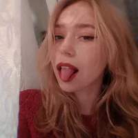 NicePetra's Profile Pic