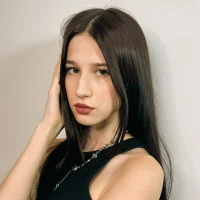 LornaHaimes Φωτ, Προφίλ