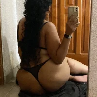 Oli-via