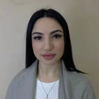 LilianHanney's Profile Pic