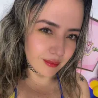miaapril's Avatar Pic