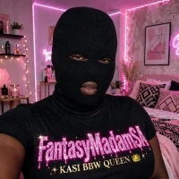 FantasyMadamSA এর প্রোফাইল ছবি