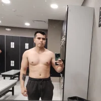 2calientes's Profile Pic