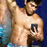 HEROSREYDELSEXO's Profile Pic