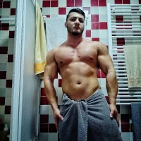 muscularteen's Profile Pic