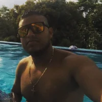 jg9's Profile Pic