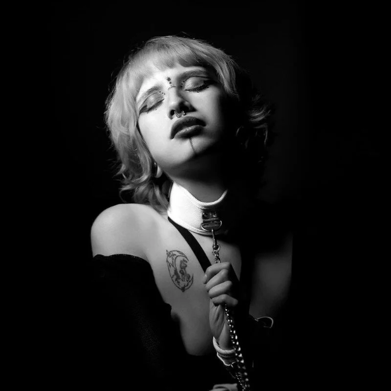 Alice__Moon__