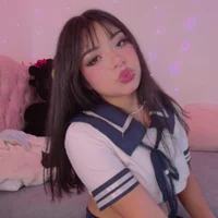 HoneyDollie's Avatar Pic