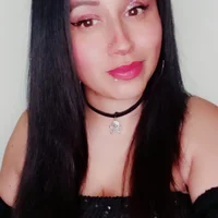 AngelaFioree Φωτ, Προφίλ