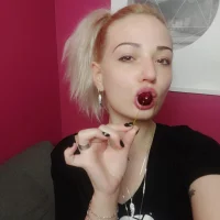 bbAmelia's Profile Pic