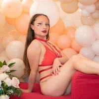 selenabustamante 头像图片