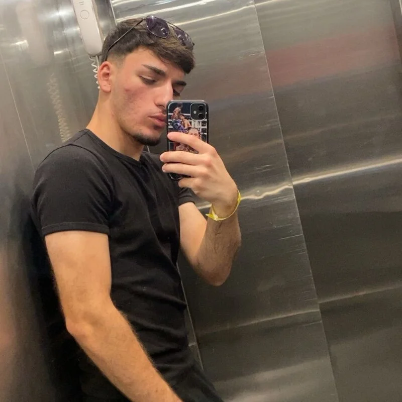 esko42 Stripchat profile image