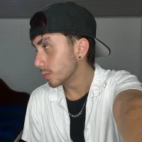 Gambar Profil Ivanlopezrr