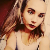 GoldBarbi's Profile Pic