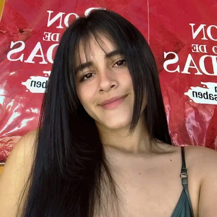 Emmaa-_- profile photo