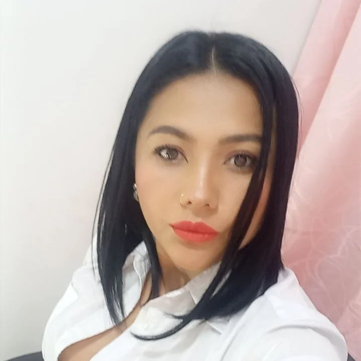 sharijones_1 Stripchat profile image