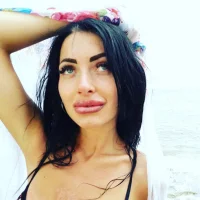 LizzyBanks's Profile Pic
