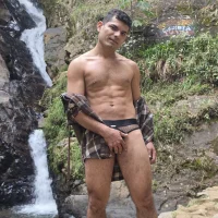 Esteban_Fox69's Avatar Pic