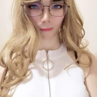 CrytinaSissyCrossdress avatarbilde