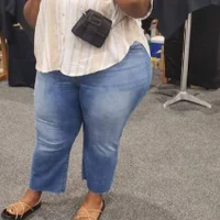 Gambar Profil BuxomCelesteX