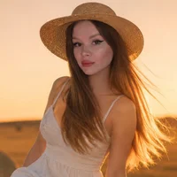 VeronaAura's Avatar Pic