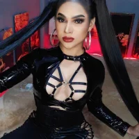 FAMOUSSWEETHEARTのプロフィール写真