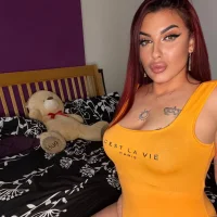 AmiraUK's Profile Pic