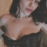 SallyFav's Profile Pic