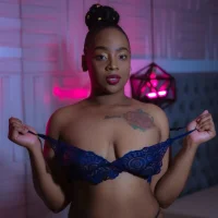 Megan_velvet