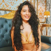 Aapril_Alvarez