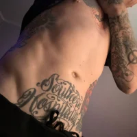 MickeyEvalong avatarképe