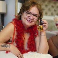 Gambar Profil MonikaFraser