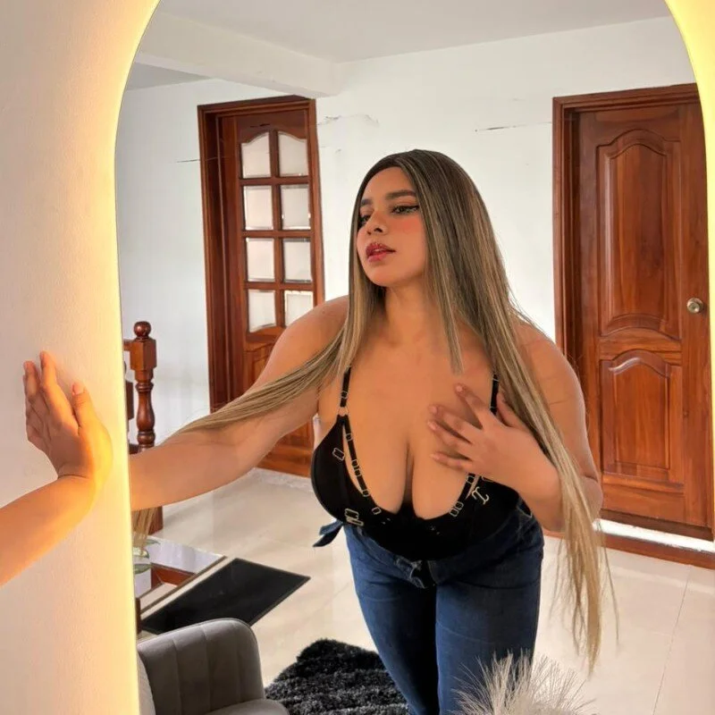 jhonson_karla Stripchat profile image
