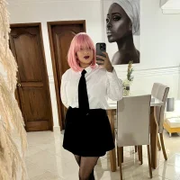 Annethompson2's Profile Pic