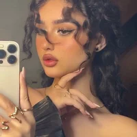 nuurqueen's Profile Pic