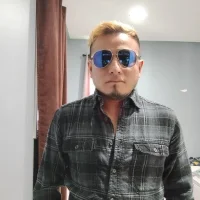 Locote15cm's Profile Pic