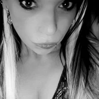 cupcakeafterdark's Avatar Pic