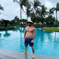 _DylanGreen Adlı Modelin Avatarı