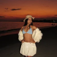 xEllaineCumsLotx 頭像圖片