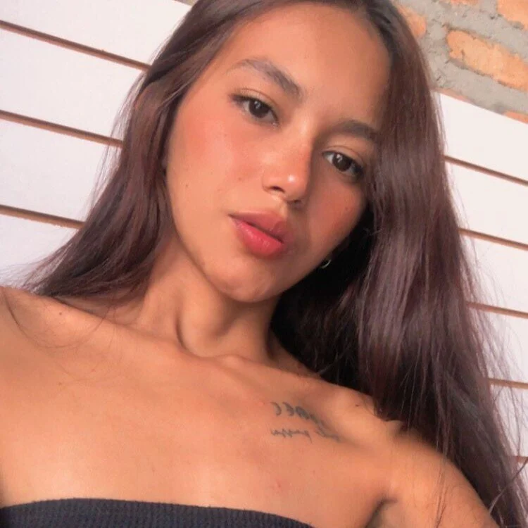 Molly_Lilly Stripchat profile image