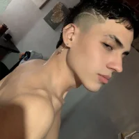 latino_boyy_ avatarképe
