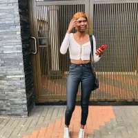 OceanSquirtbabe 的个人资料图片