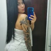 Shakira_black Φωτ, Προφίλ