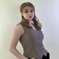 Chat +18 de AngelicaAlfano ao vivo