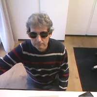 nudekerschi_m Adlı Modelin Avatarı