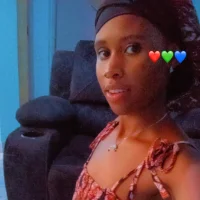 Cloudy_essy
