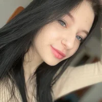 AraBeeson's Avatar Photo