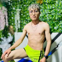 NICO_VERS's Profile Pic