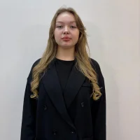 JulieHires' Avatar Pic