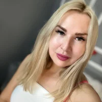 MilaMooren's Avatar Pic